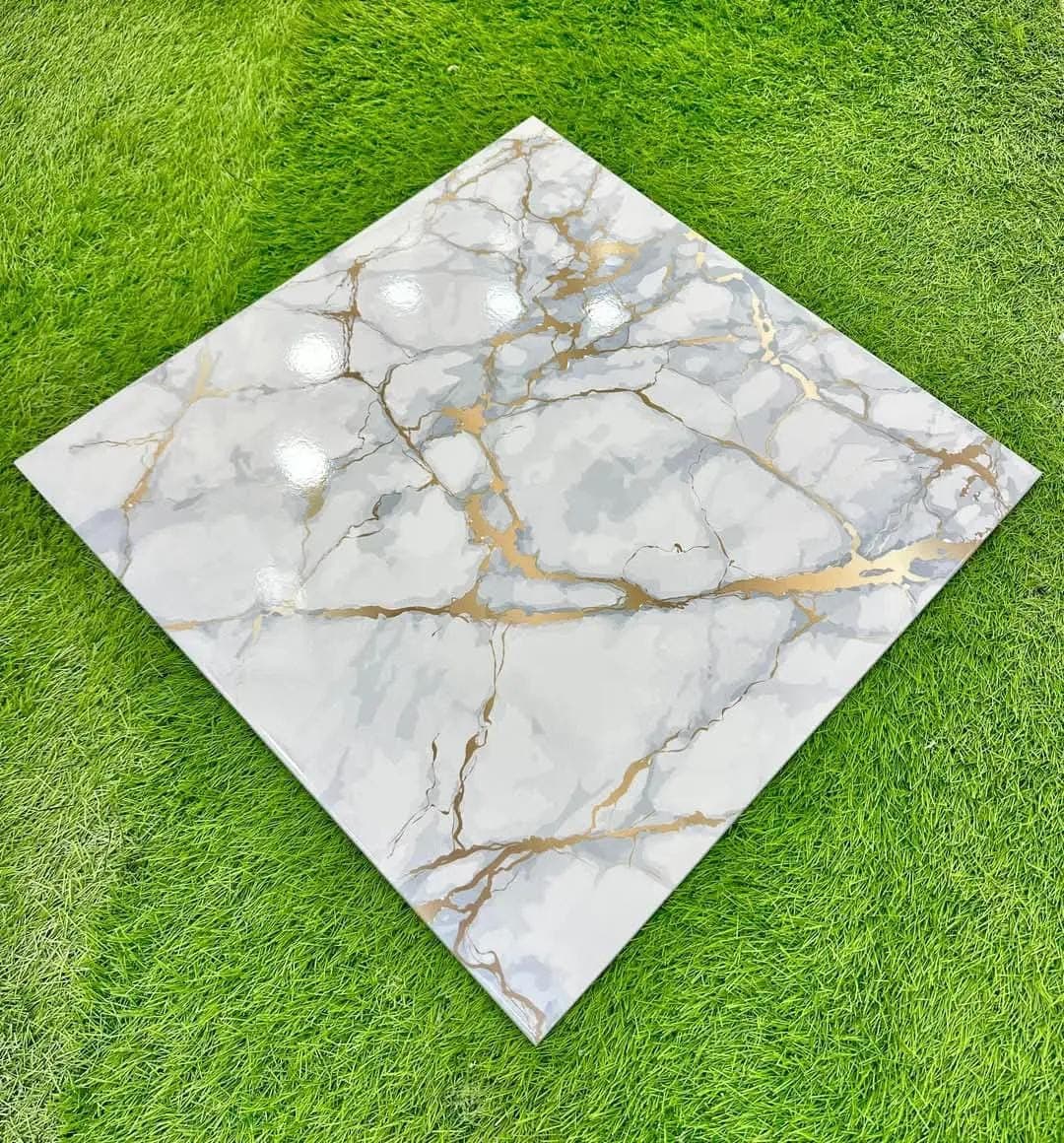 Floor tiles